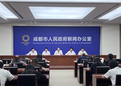 成都：：：走超大都会城乡融合生长、、、“三农”现代化建设新路