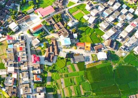 福建省开展“墟落著名行动” <br>自实验以来至上月尾，，，全省共命名、更名地名4900余个，，，收罗上图墟落地名信息近14万条